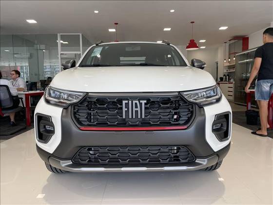 FIAT STRADA 1.0 TURBO 200 FLEX ULTRA CD CVT FIAT STRADA 1.0 TURBO 200 FLEX ULTRA CD CVT
